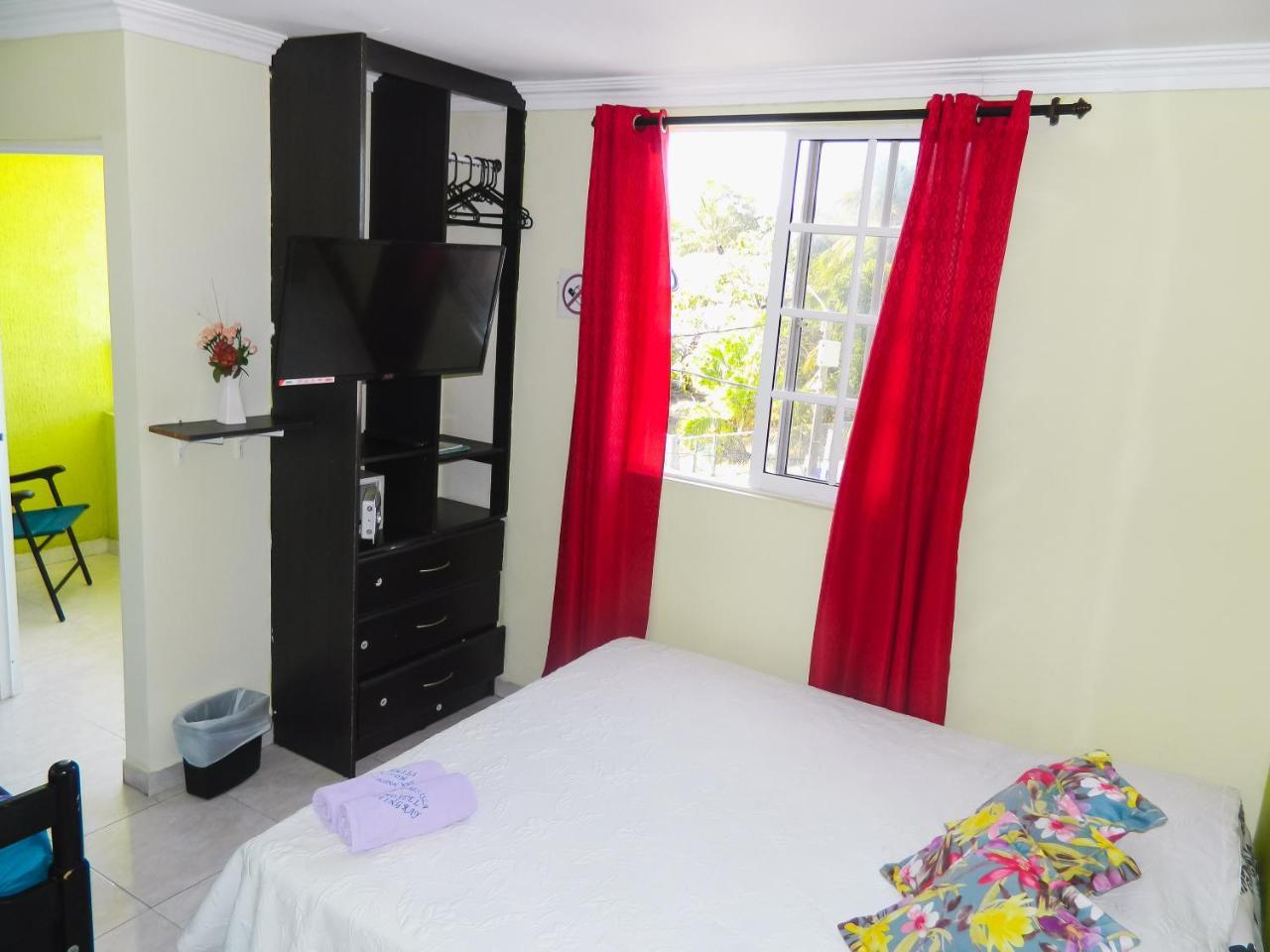 Hostel Stingray San Andrés Buitenkant foto