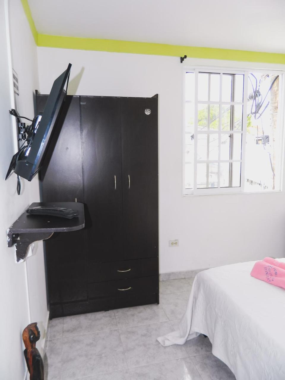 Hostel Stingray San Andrés Buitenkant foto