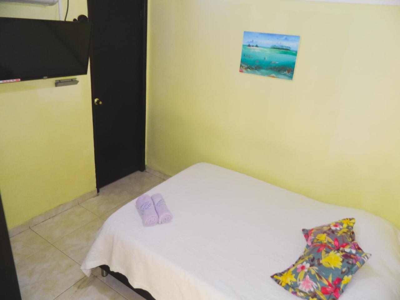 Hostel Stingray San Andrés Buitenkant foto